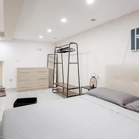 Centro Storico - Loft Eleven Apartment Catania
